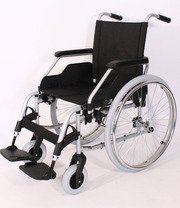 Продам новую инвалидную коляску Meyra