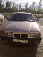Срочно  продам BMW 318