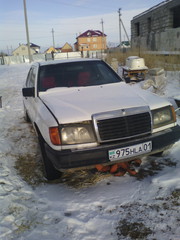 Продам Mercedes w124 E200